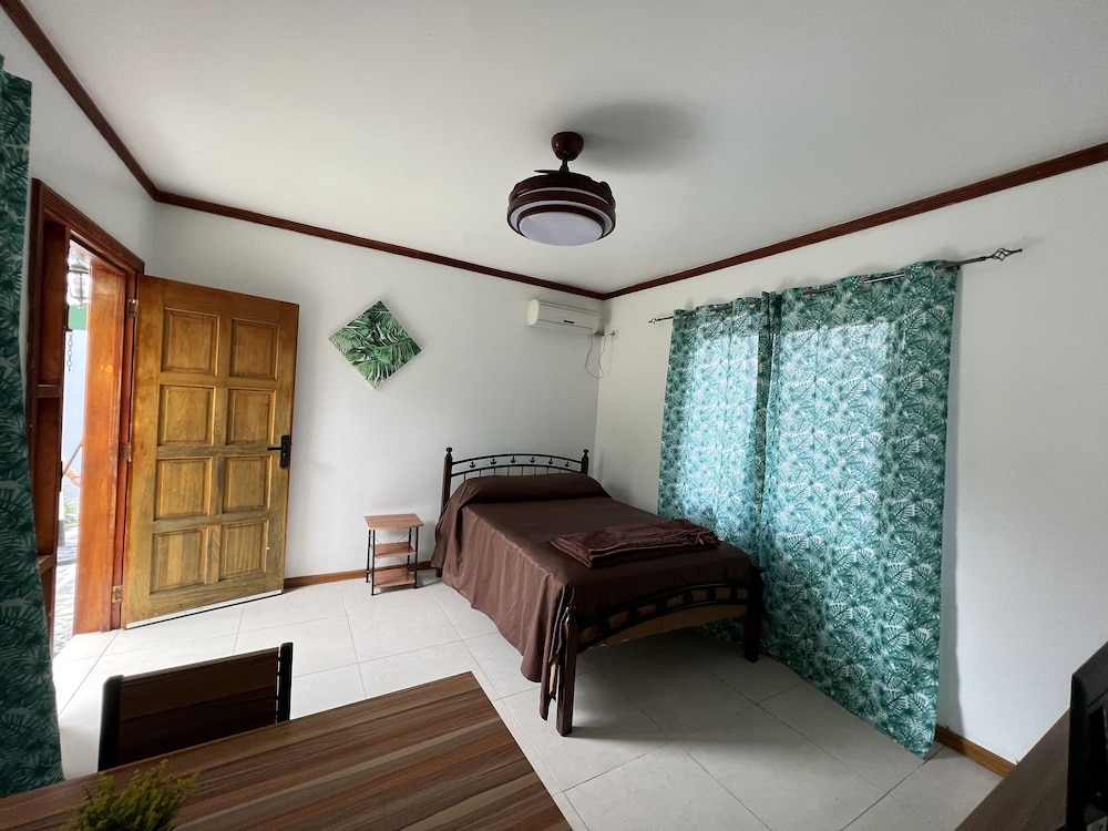 Pasifika Guesthouse - Image 3