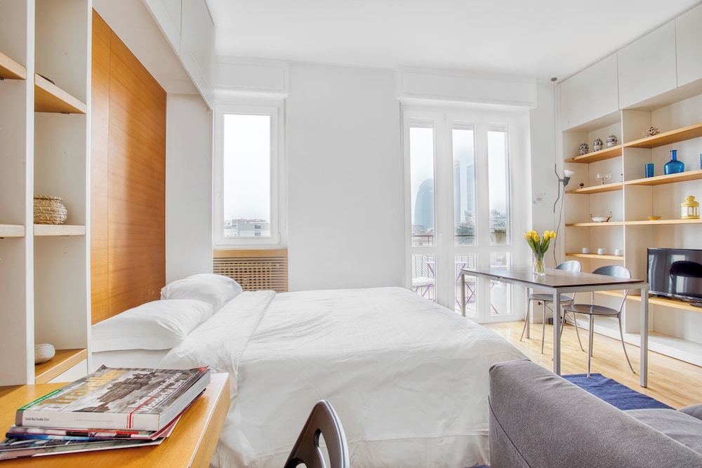 Charming studio balcony near CityLife