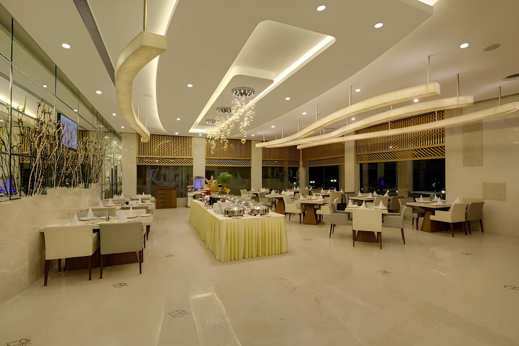 Hotel Babylon International
