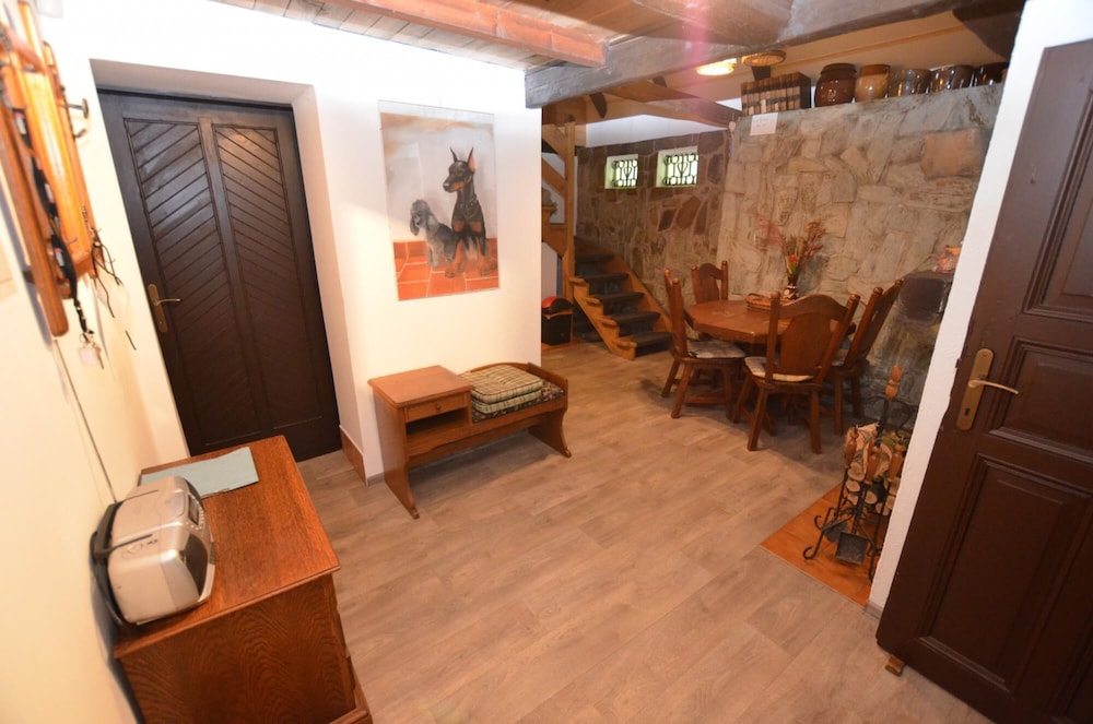 Poolincluded Chalet Peha
