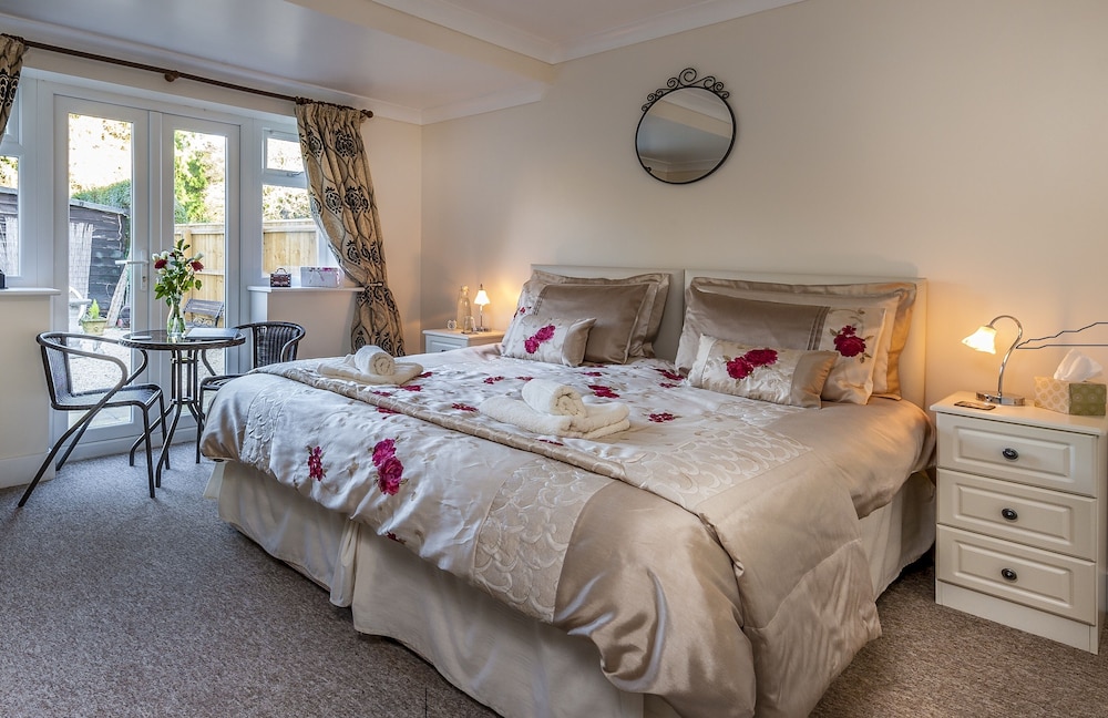 Wimborne Lodge view 3