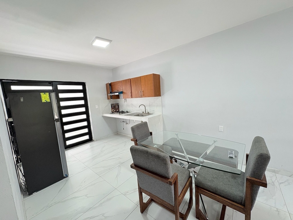 Residencia Gran Coyula Orange B