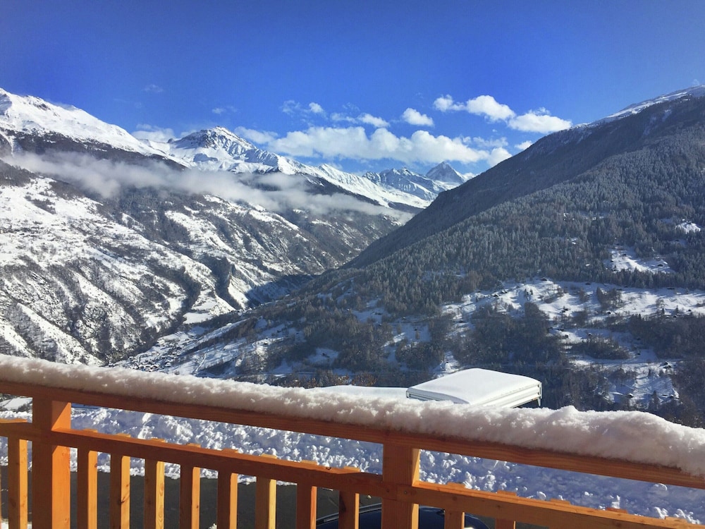 Chalet Heremence Near Les 4 Vallees Ski Area