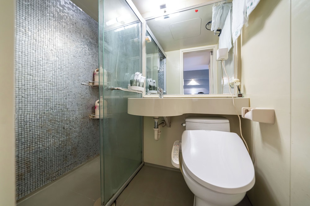 Shanghai Hills & Wanye Spacious Family Suites