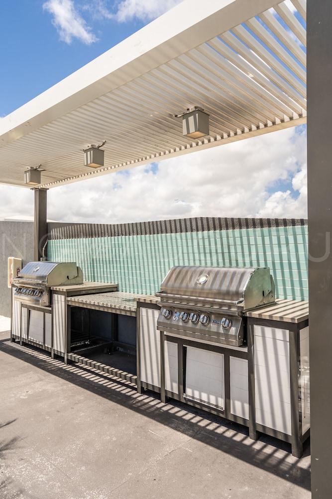 Modern Boutique Residences By Nomad Guru