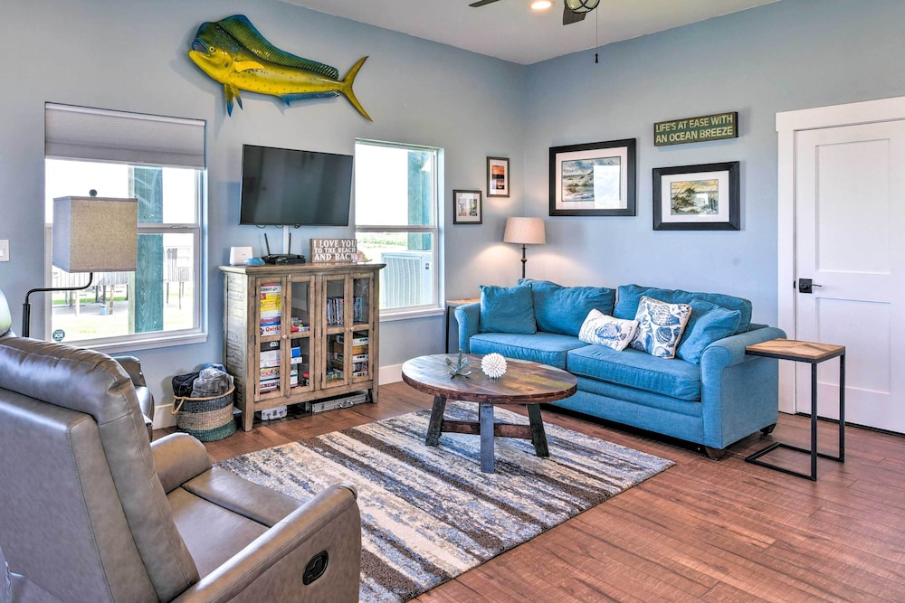 Bay City Vacations - Waterfront Sargent House w/ Sparkling Pool! - Property Image 1