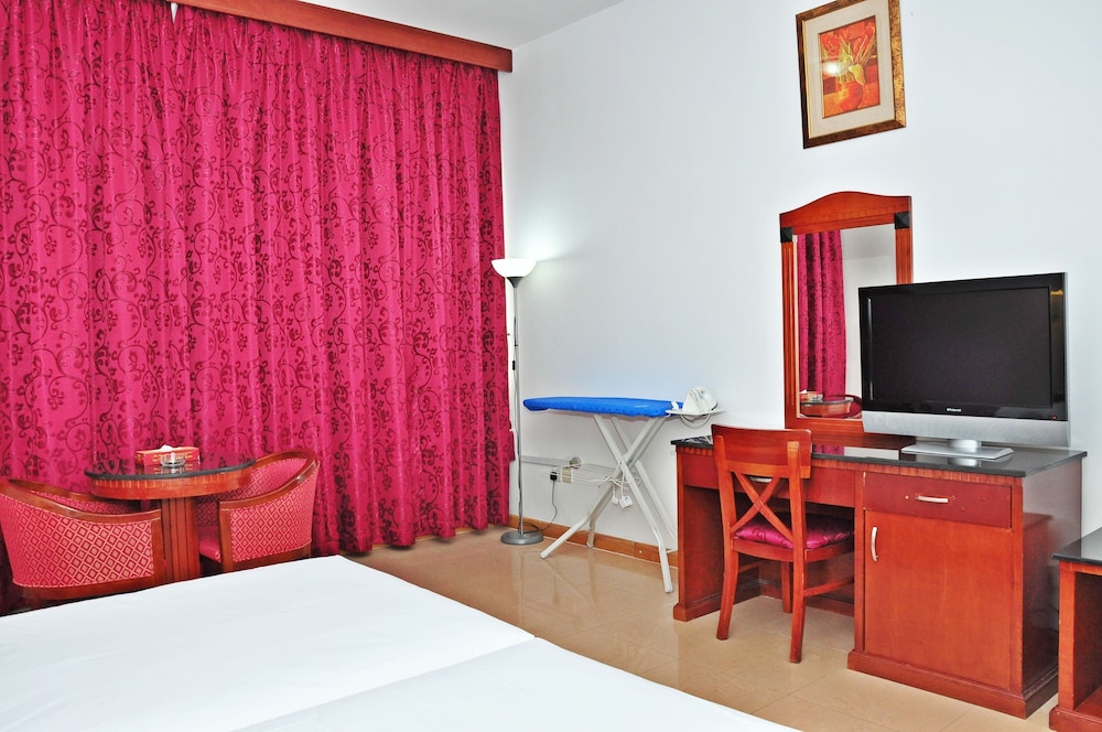 Abu Dhabi Vacations - Ramee Garden Hotel Apartments - Property Image 6