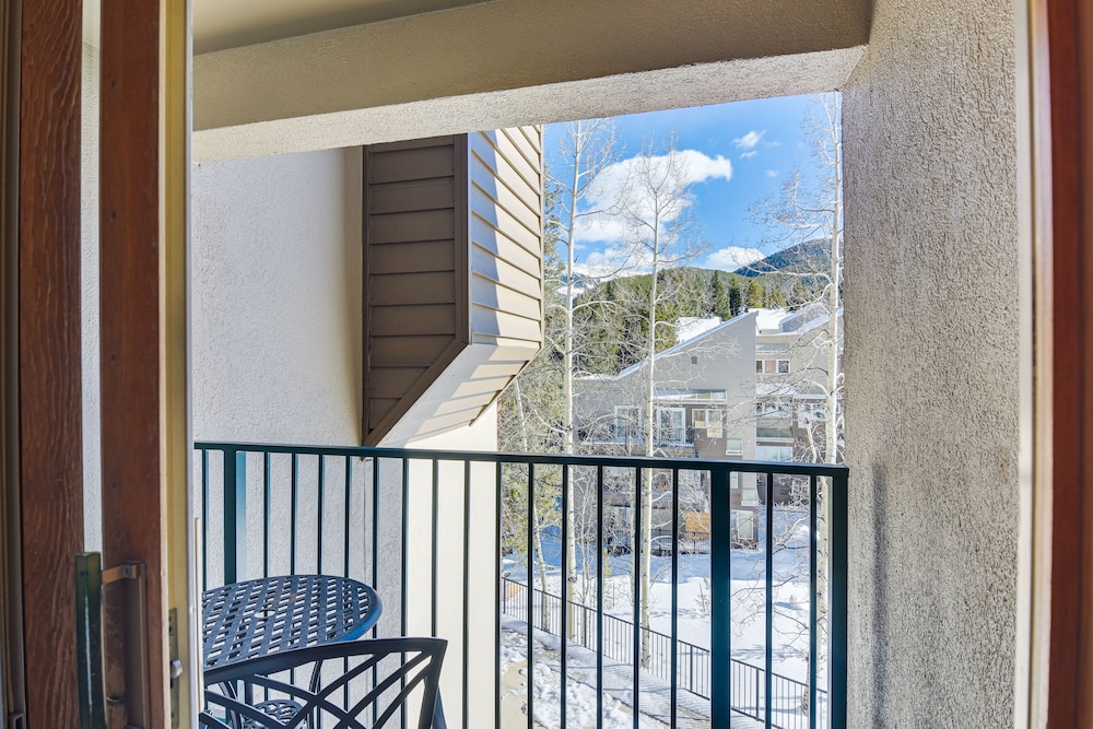 Ski-in/ski-out Winter Park Condo w/ Mountain Views - Property Image 12