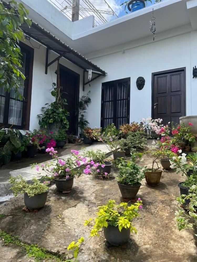 Hilltop Retreat Matale