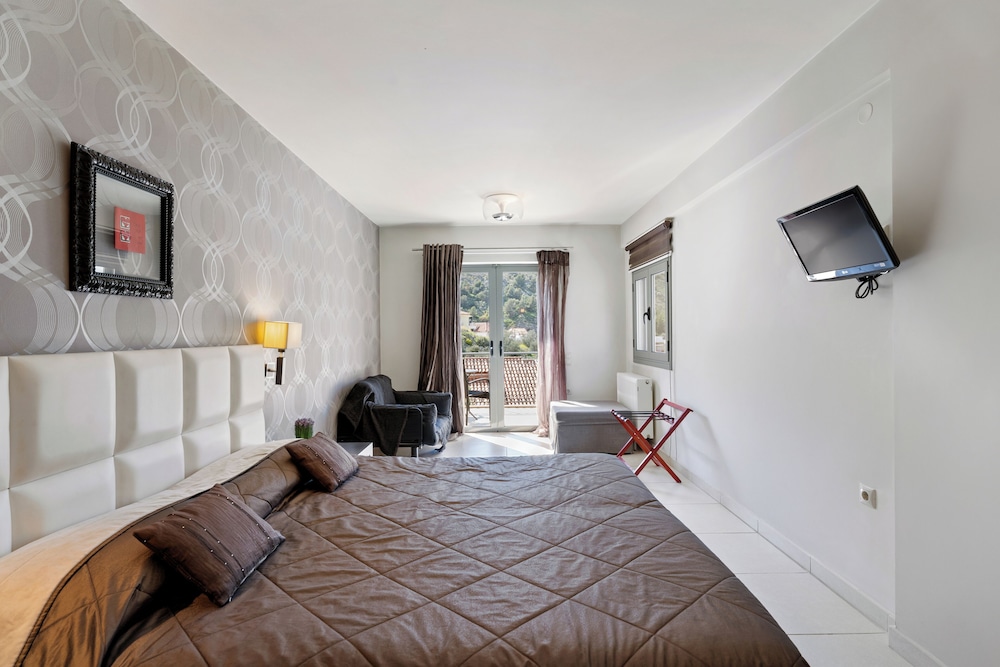 Aerinon Guesthouse