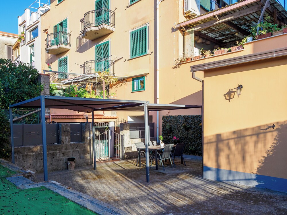 Il Patio Sorrento House