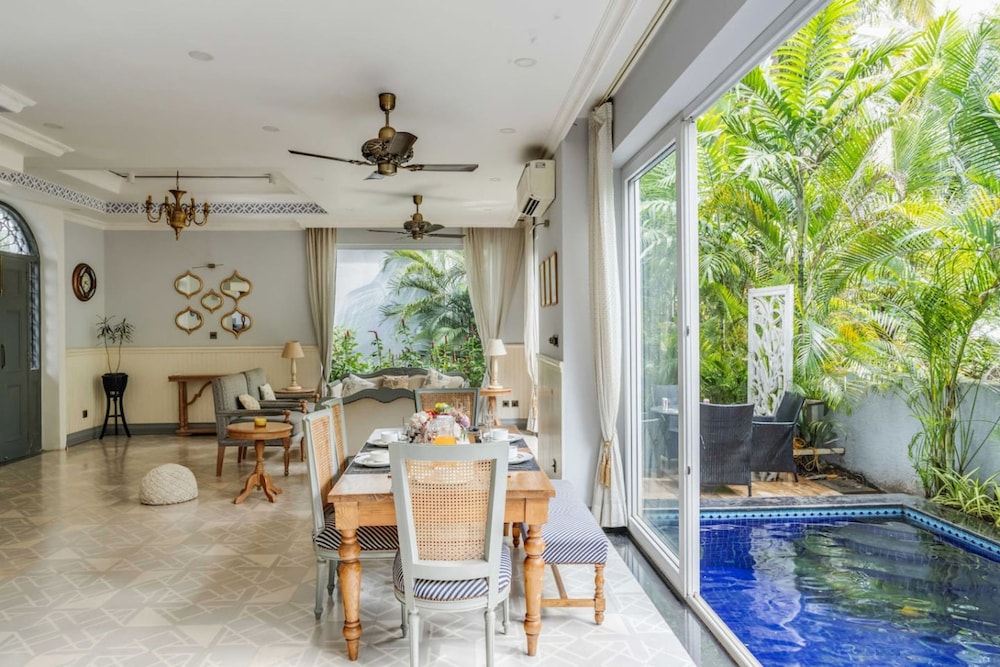 Luxury 4bhk Pool Getaway in North Goa Villa Kaia