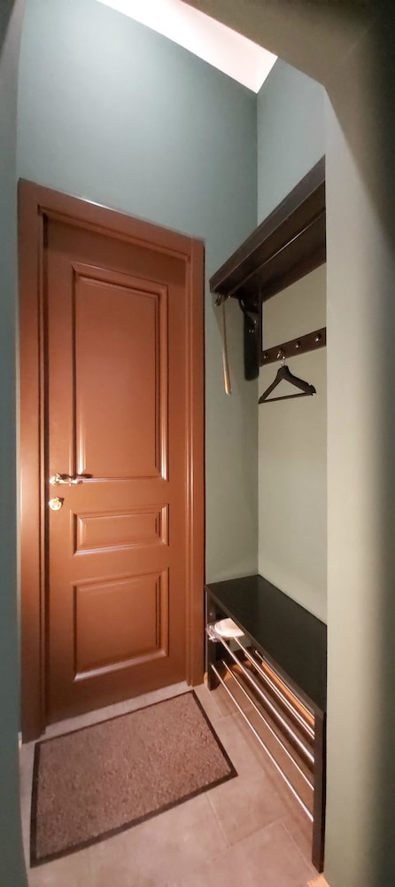 Photo 100