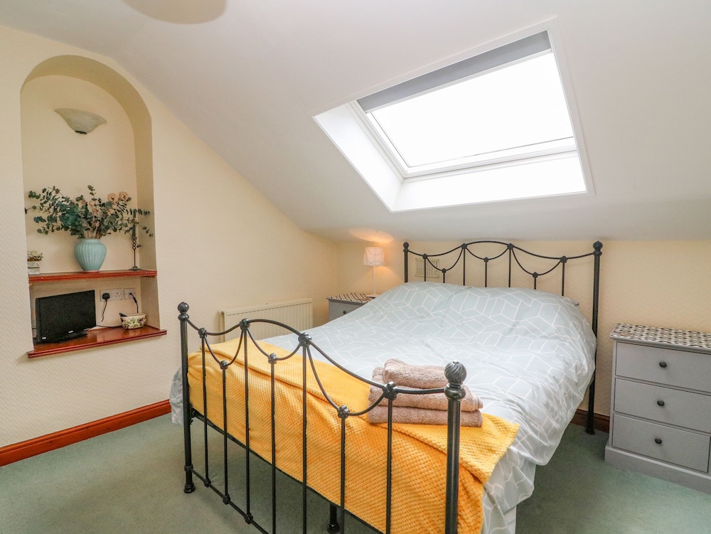 Watershed Cottage view 5