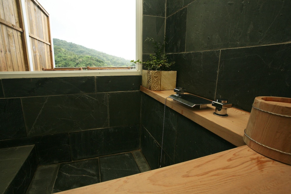 Photo 38