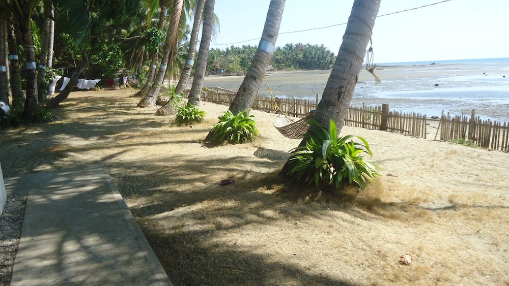 Melrose Beach Resort