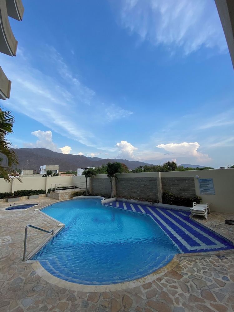 U-GO Edificio Oasis
