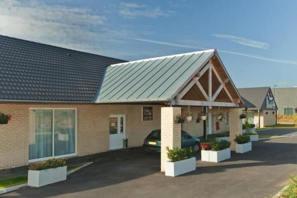 Hotel Fleur De Lys - Property Image 8