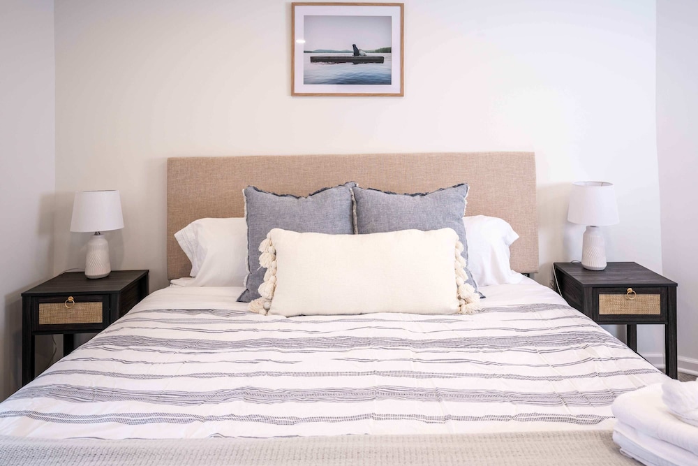 The Greystone - Stay for 12!