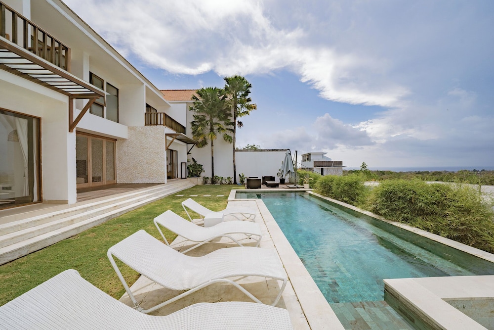 Mermaid Villa Bingin