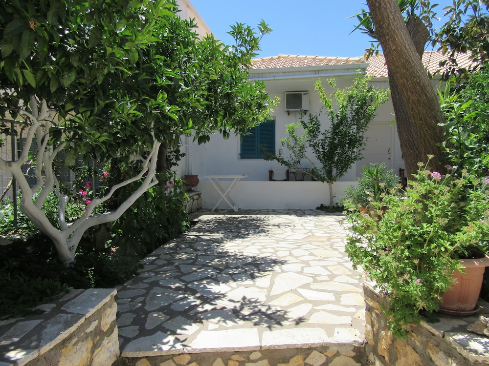Stathoula's Studios Meganisi view 5