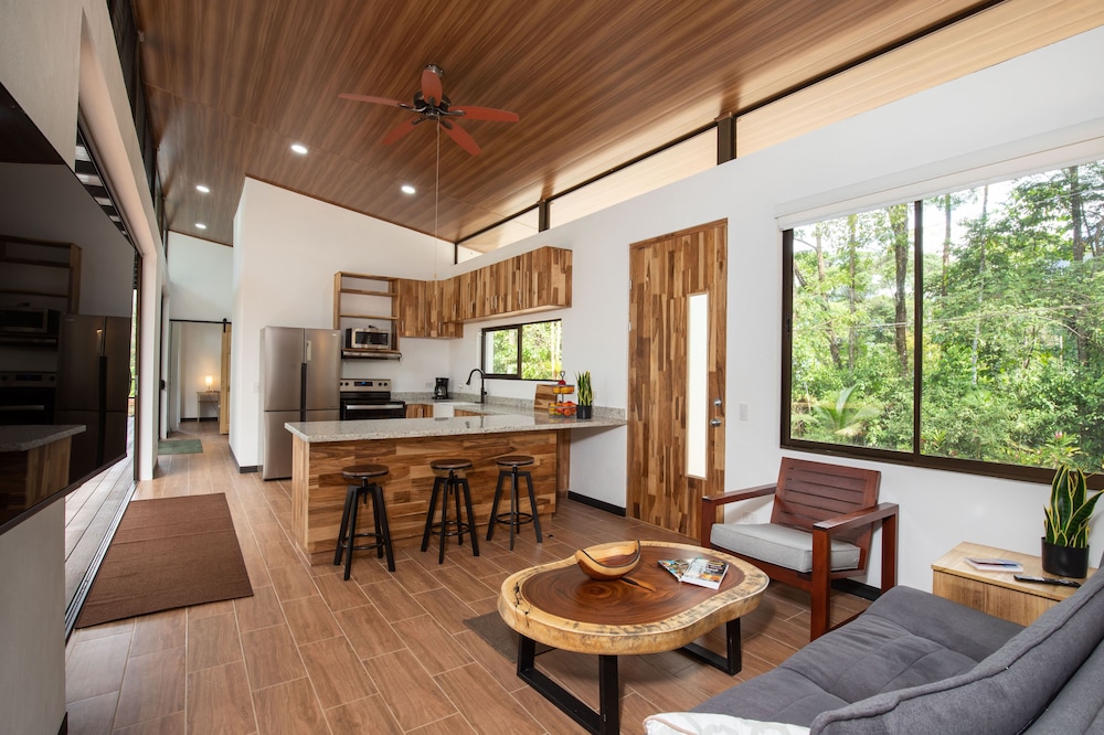 Casa Henaway