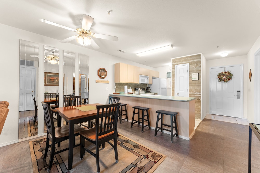 Clearwater - 2 Br Condo