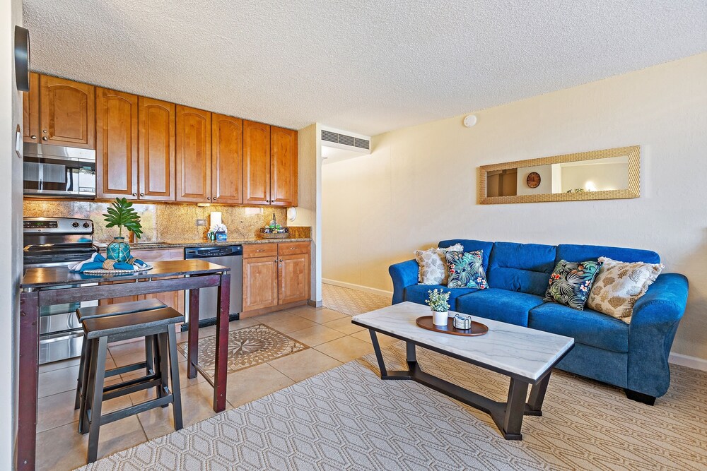 Kaanapali Shores 432 Studio Condo Condo