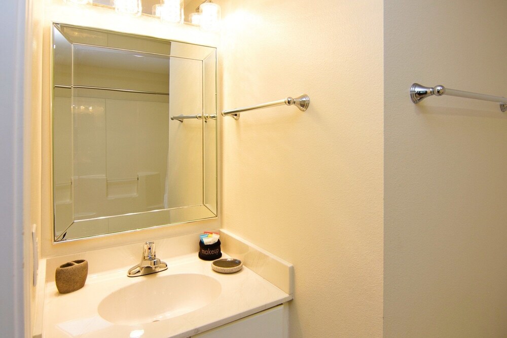 Shores Of Panama 719 2 Bedroom Condo