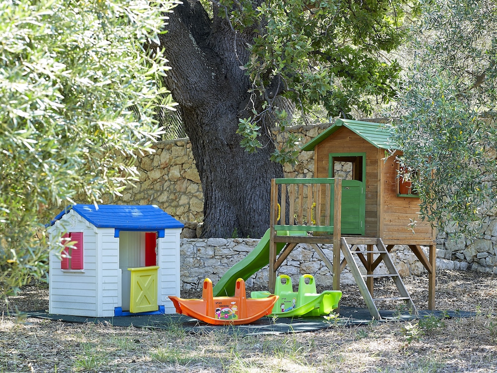 Vederi Estate