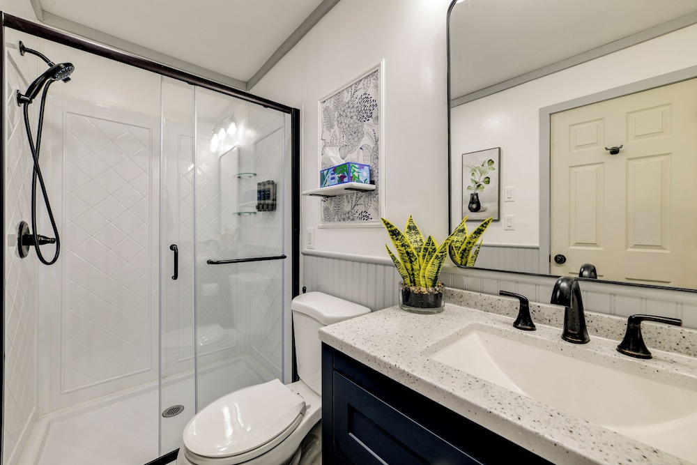 Riverfront Retreat w/ Near Boat Launch in Nineveh!