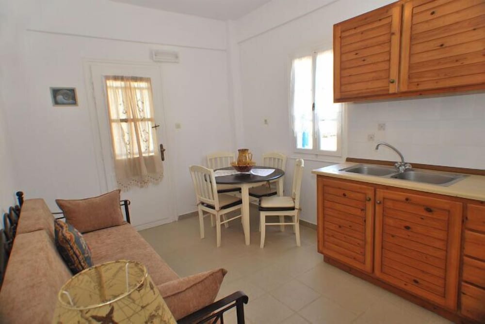 Pension Moschoula