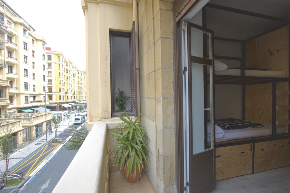 Surfing Etxea - Hostel