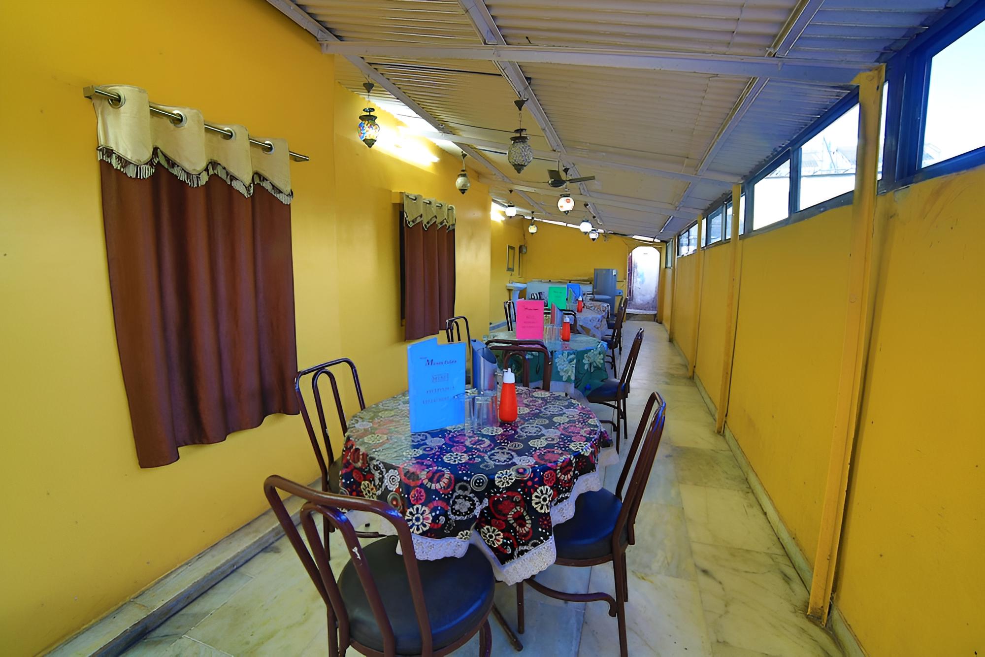 Hotel Mamta Palace