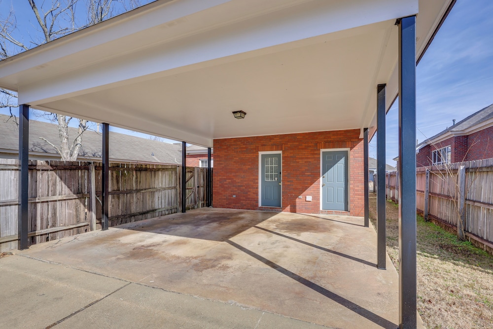 Home w/ Fenced Yard ~ 12 Mi to Dtwn Montgomery