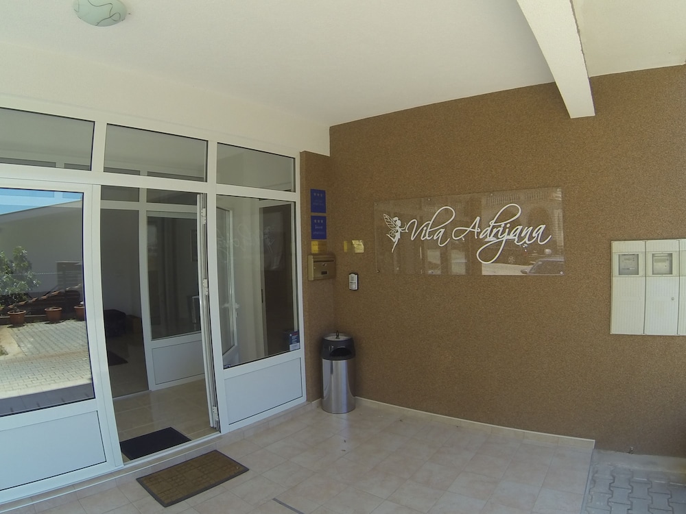 Apartments Vila Adrijana and Fitness Studio Wolf