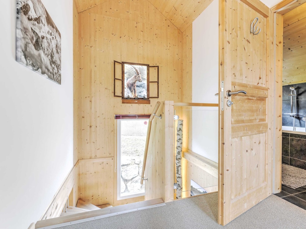 Cozy Chalet in Hohentauern near Forest view 2