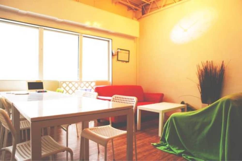 Kobe Sannomiya R2 Hostel