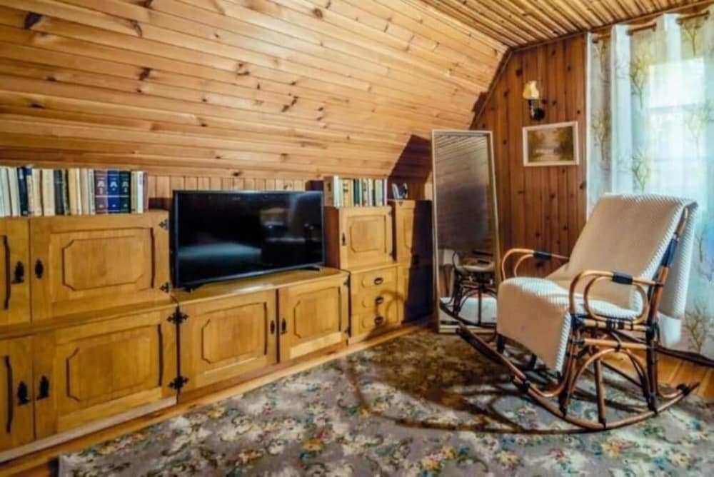 In The Woods Lodge With hot tub Inside Puszcza Knyszyśnka - Two-bedroom Villa