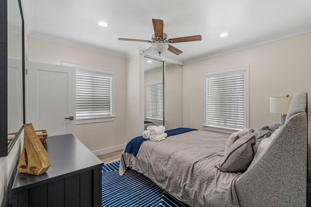 Carlsbad Blvd Villa in Carlsbad