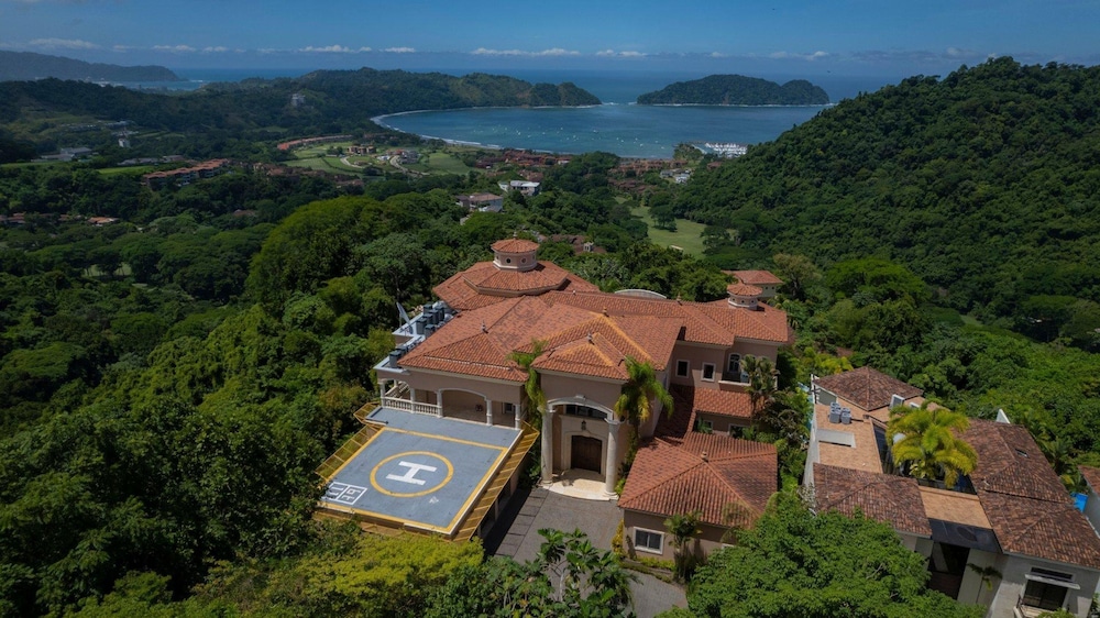 - Casa Garmus - 10 bdr Ocean View