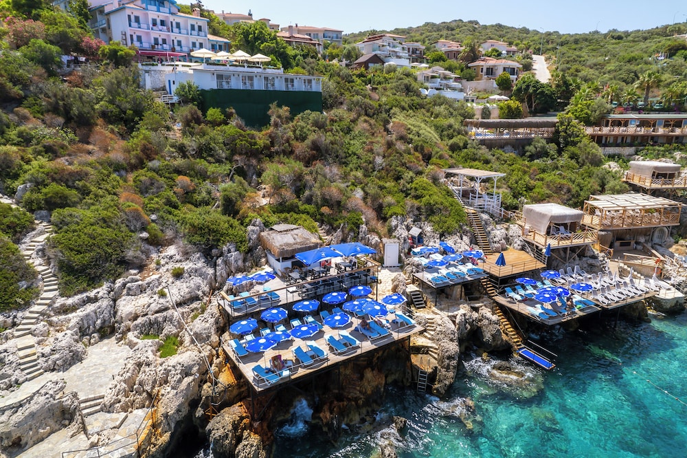 Arpia Hotel - Image 19