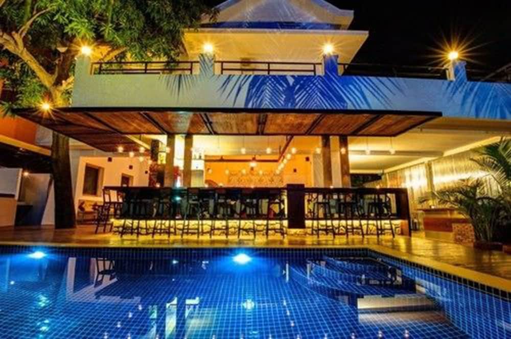 Base Villa Phnom Penh - Hostel
