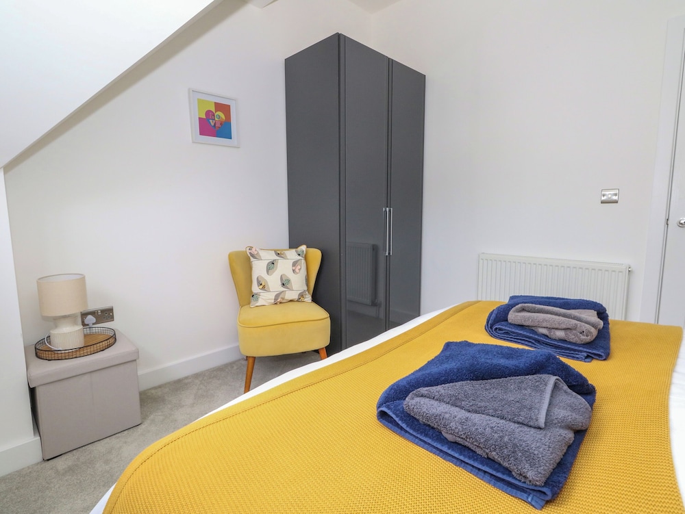 66A Danecourt Road