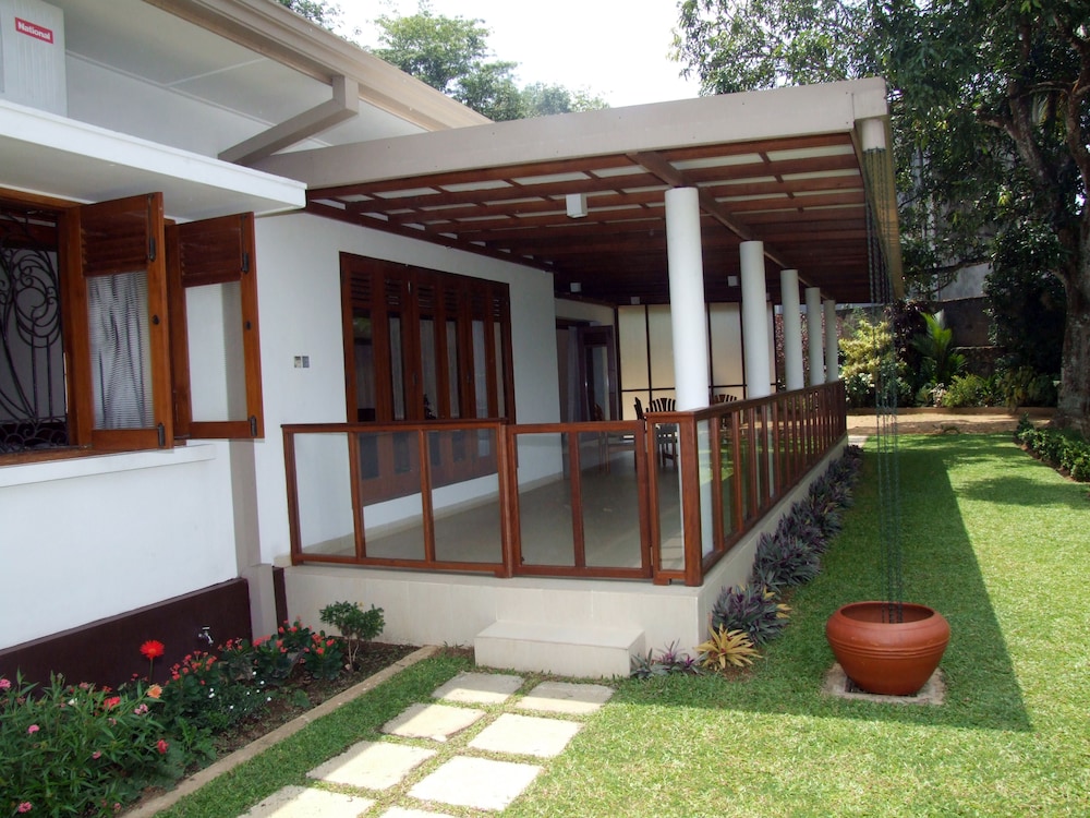 Serene Villa