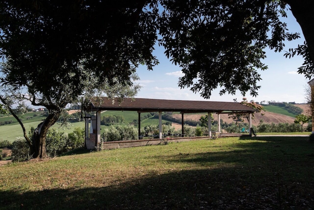 Historic House With Swimming Pool, Barbecue, gym in Senigallia - The Quercia