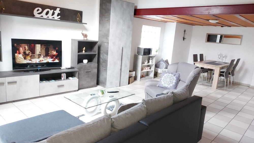 HOLIDAYS HOMES IL FOLLETTO