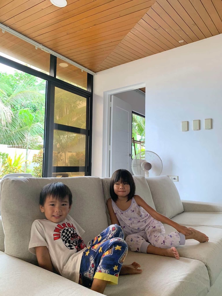RLJ Beach House