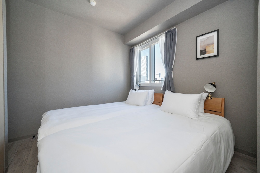 GRACE GARDEN 802