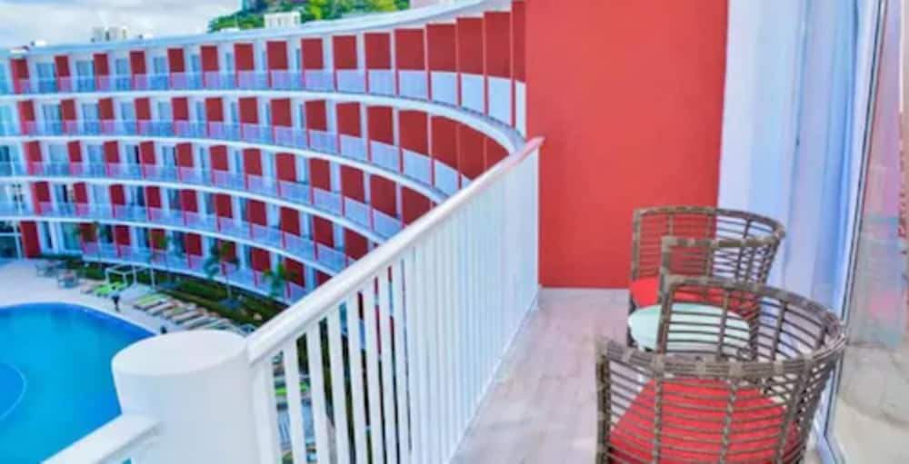 Jamaica Vacations - Grand Decameron Cornwall Beach, A Trademark All-Inclusive Resort - Property Image 22